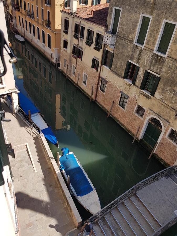 Ca' Cappello Venice Apartment 2 With Canal View Esterno foto